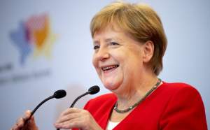 Cum arăta Angela Merkel în tinerețe. Galerie FOTO