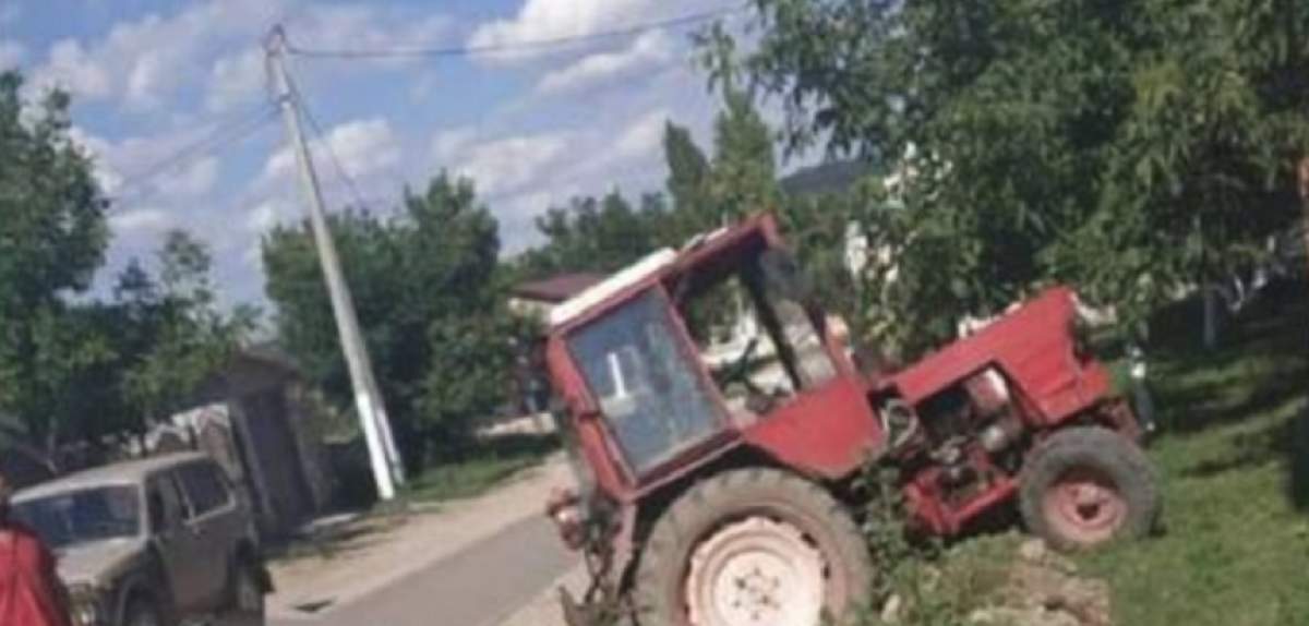 Tată şi fiu, prinşi în timp ce transportau un cadavru într-o remorcă! Plănuiau să îl îngroape