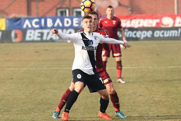 VIDEO / Imaginile care îl vor scoate din minţi pe Gigi Becali! A semnat cu FCSB, dar a sărbătorit pe ritmuri de manele eşecul vicecampioanei României la Mediaş