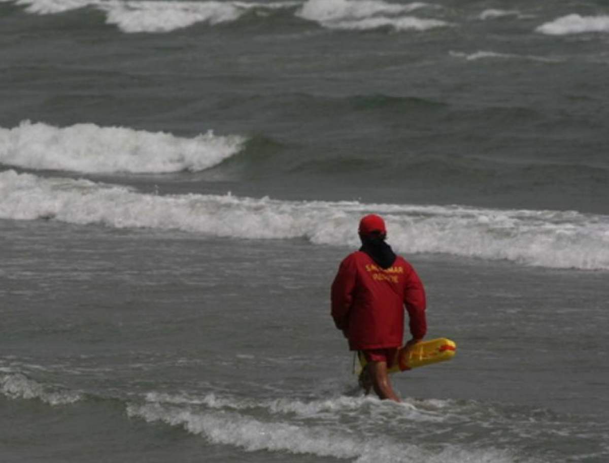 Tragedie teribilă la malul mării. Doi frați s-au înecat vineri după-amiază
