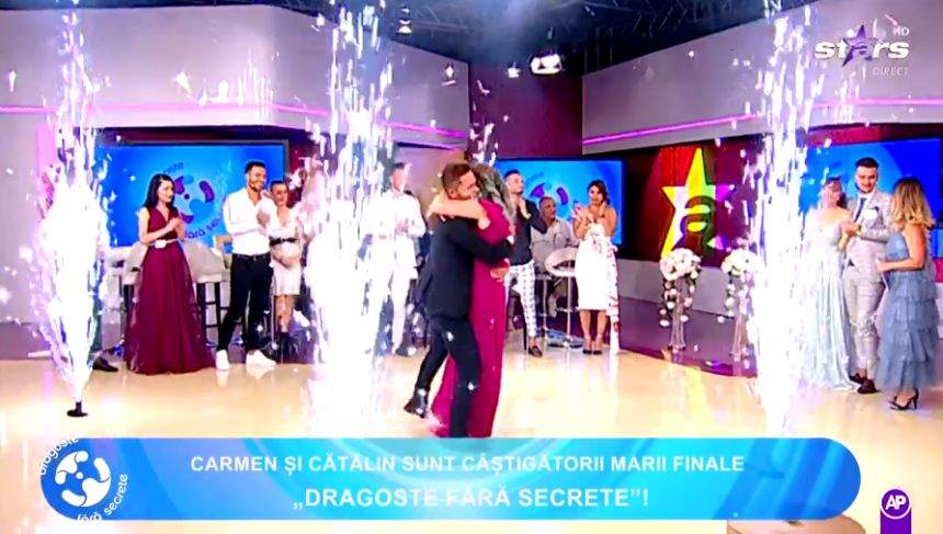 Ei sunt marii câștigători ai emisiunii Dragoste fără secrete! Emoții de nedescris la finalul competiției