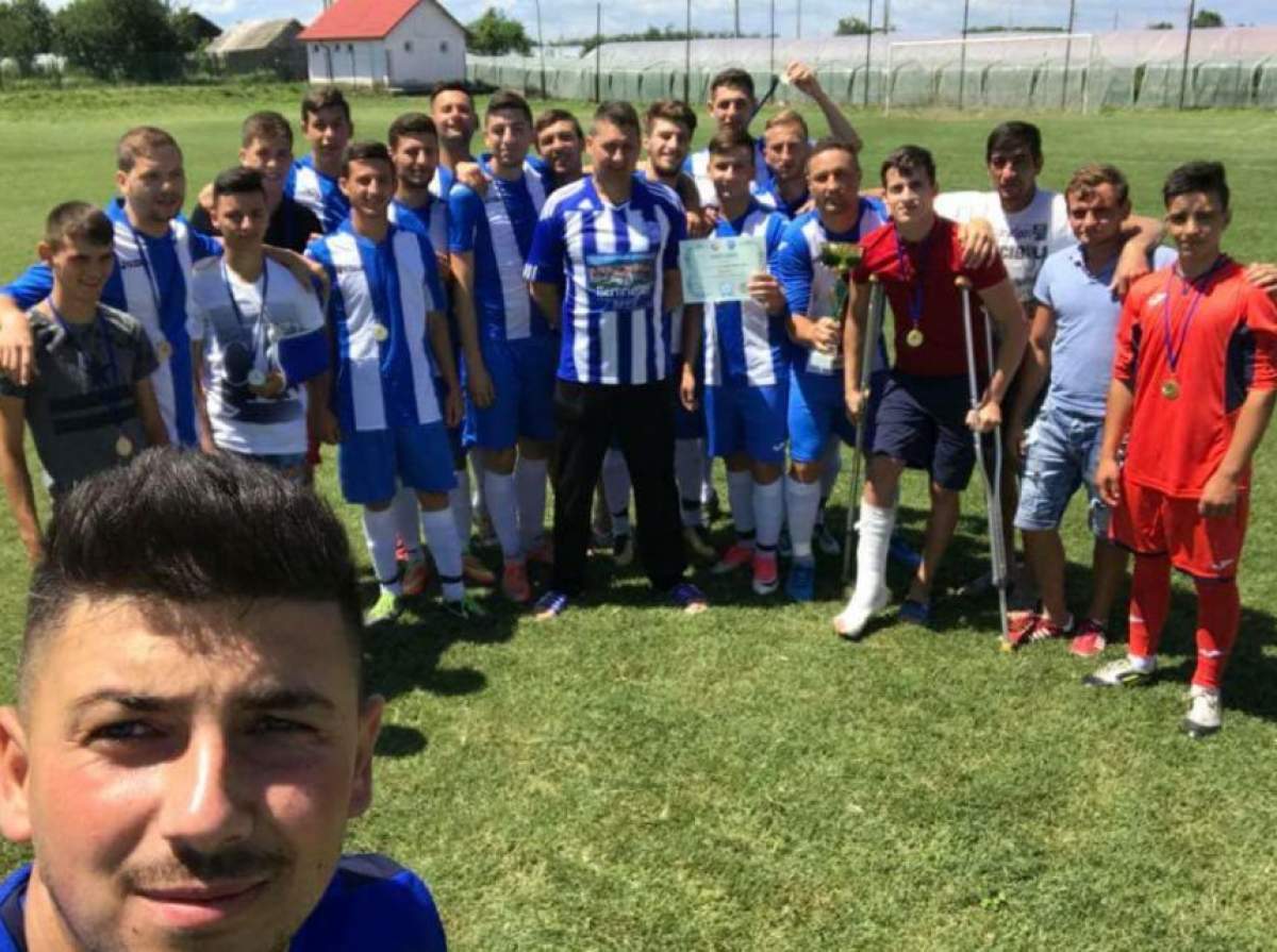 Se întâmplă în România! O echipă de fotbal a refuzat să intre pe teren pentru că toţi jucătorii au mers la nunta unui fotbalist