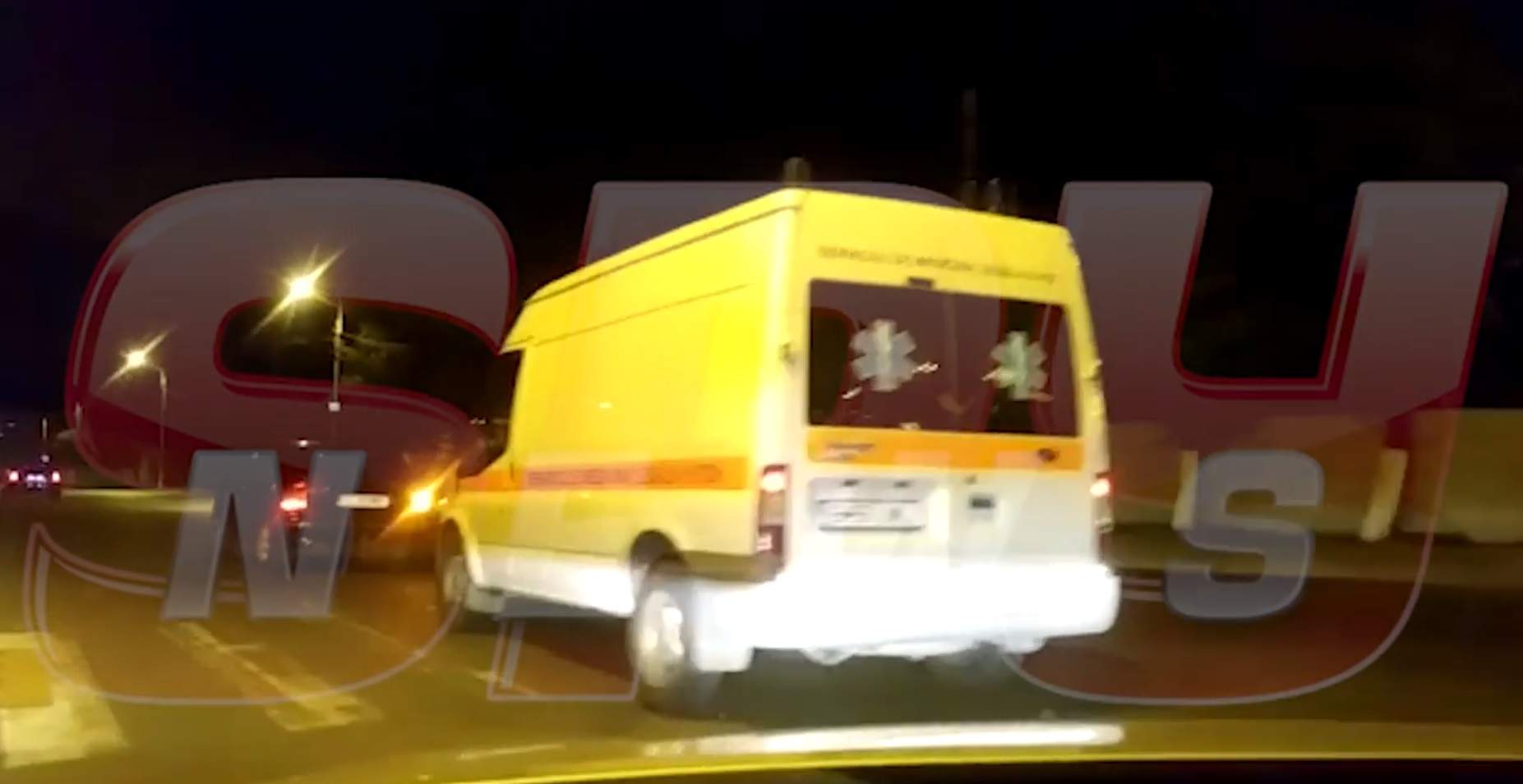 Mașina care transporta trupul neînsuflețit al lui Marcel Toader s-a defectat pe drum spre INML. VIDEO