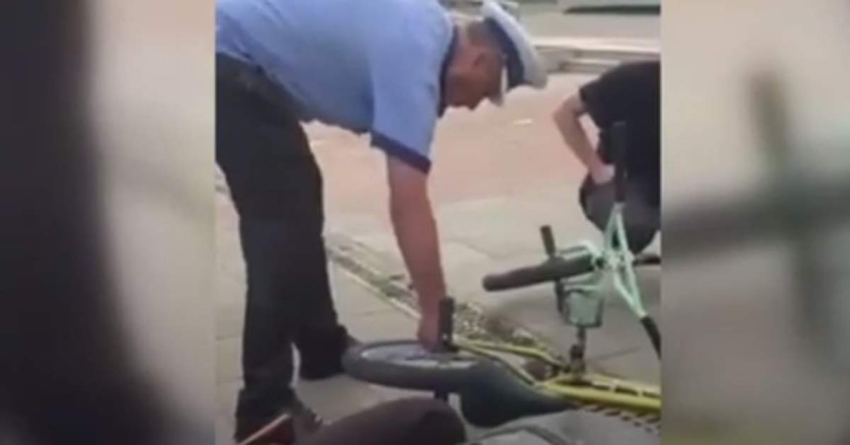 Un nou abuz al poliţiştilor? Motivul pentru care mai mulţi biciclişti s-au ales cu cauciucurile dezumflate, în Iaşi
