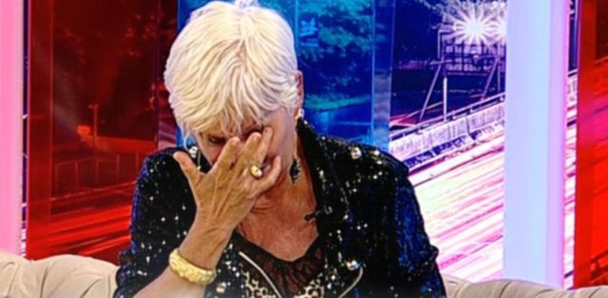 Monica Tatoiu cu ochii în lacrimi: ,,Mama spăla podelele catedralei''
