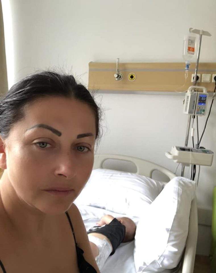 Gabriela Cristea, în spital alături de Iris. Ultimele detalii despre starea de sănătate a micuţei