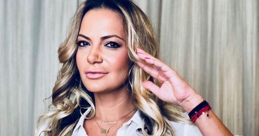 Andreea Antonescu confirmă divorţul: "Eu şi Traian suntem două persoane libere"