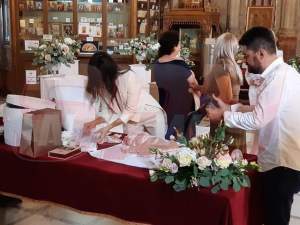 Cum arată cea de-a doua rochiţă de botez a Evei Maria. Fiica Elenei Udrea este o adevărată prinţesă / VIDEO