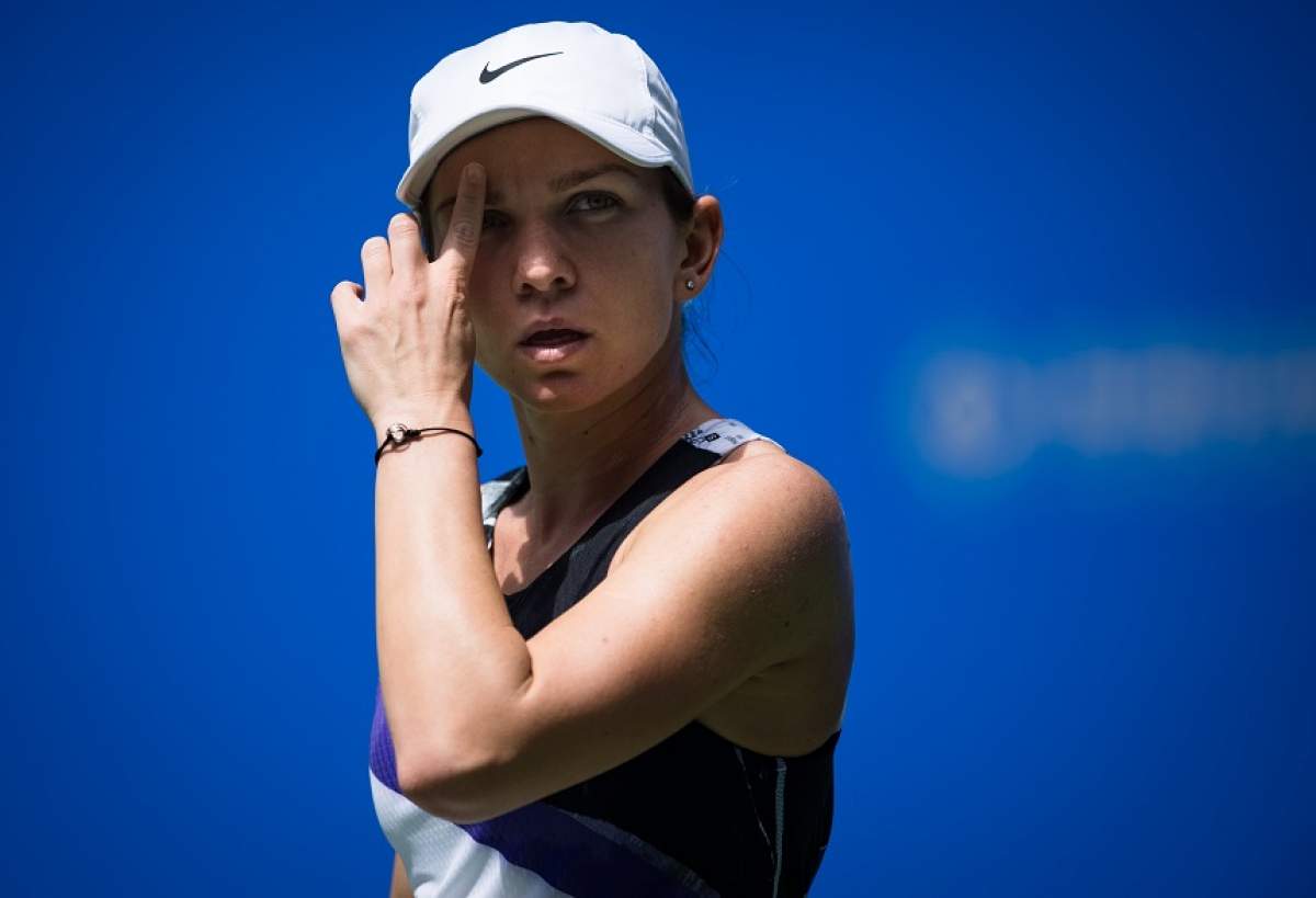 VIDEO / Şoc în tenis! Simona Halep s-a accidentat şi a abandonat în „optimile” turneului de la Wuhan