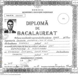 Alexandru Cumpănaşu a publicat imagini cu diploma de Bacalaureat! Cu ce note a promovat examenul