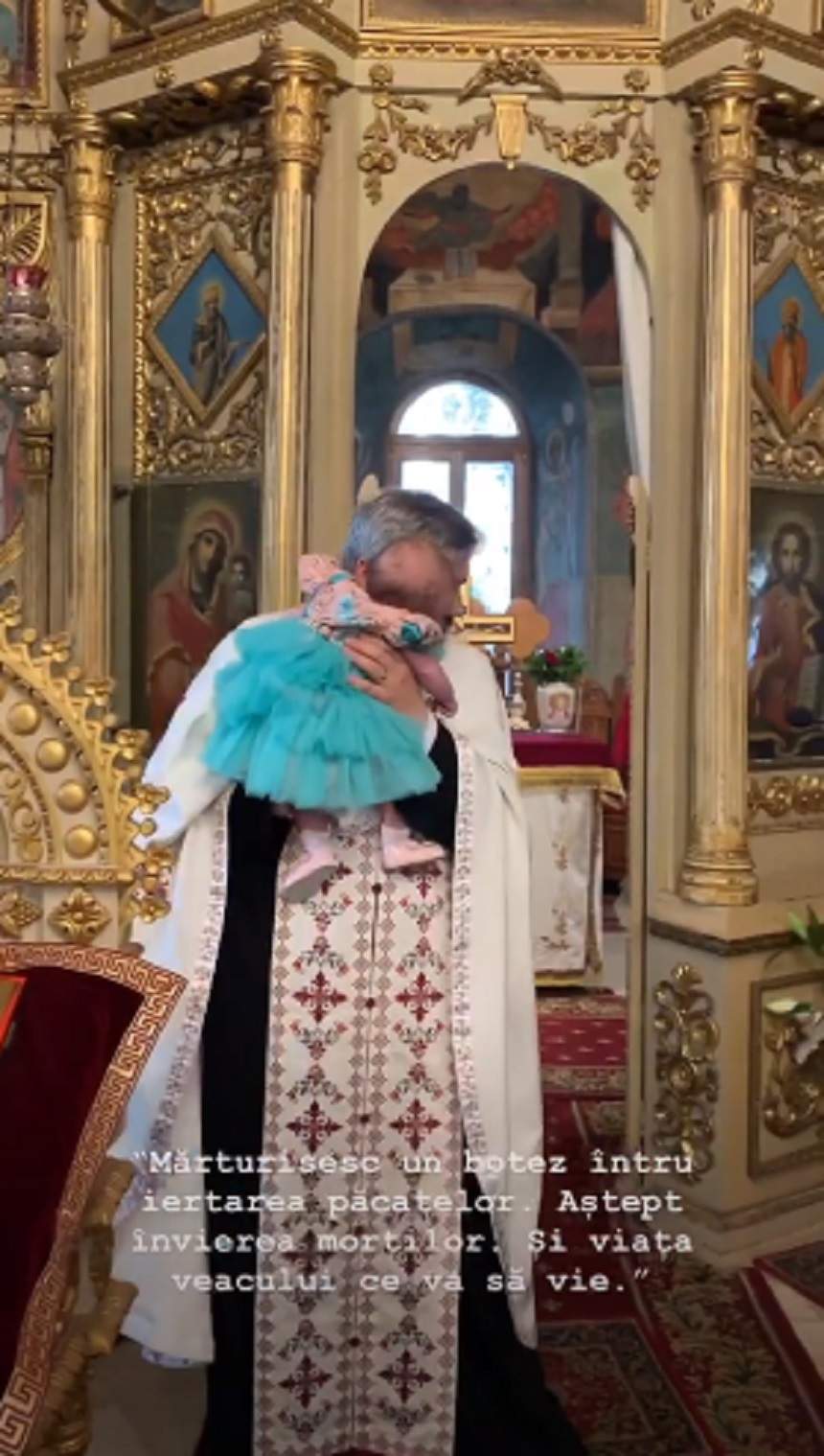 Primele imagini de la botezul mezinei lui Mihai Morar. Roua a fost o mică prințesă. FOTO
