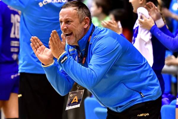 S-a aflat numele viitorului selecţioner al echipei feminine de handbal a României! Cine o va antrena pe Cristina Neagu