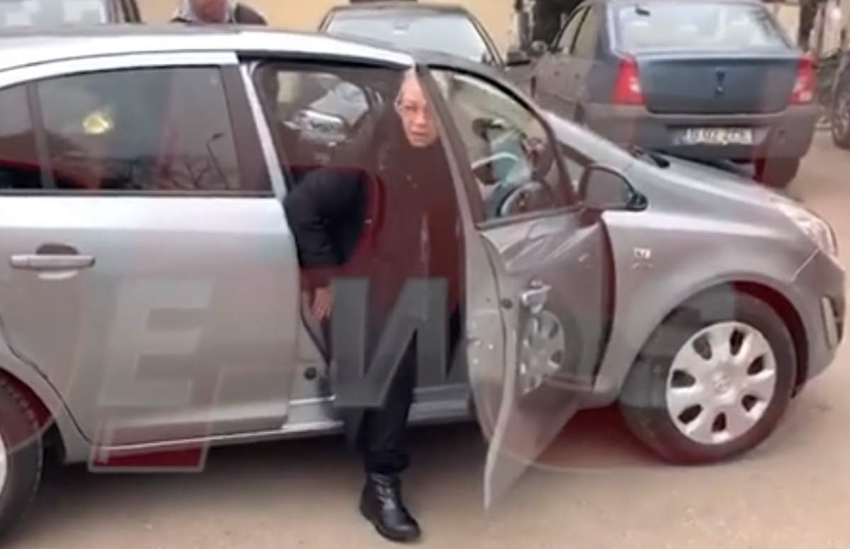 Mama Cristinei Țopescu a ajuns la căpătâiul fiicei. Rodica Țopescu, îngenuncheată de durere. VIDEO PAPARAZZI