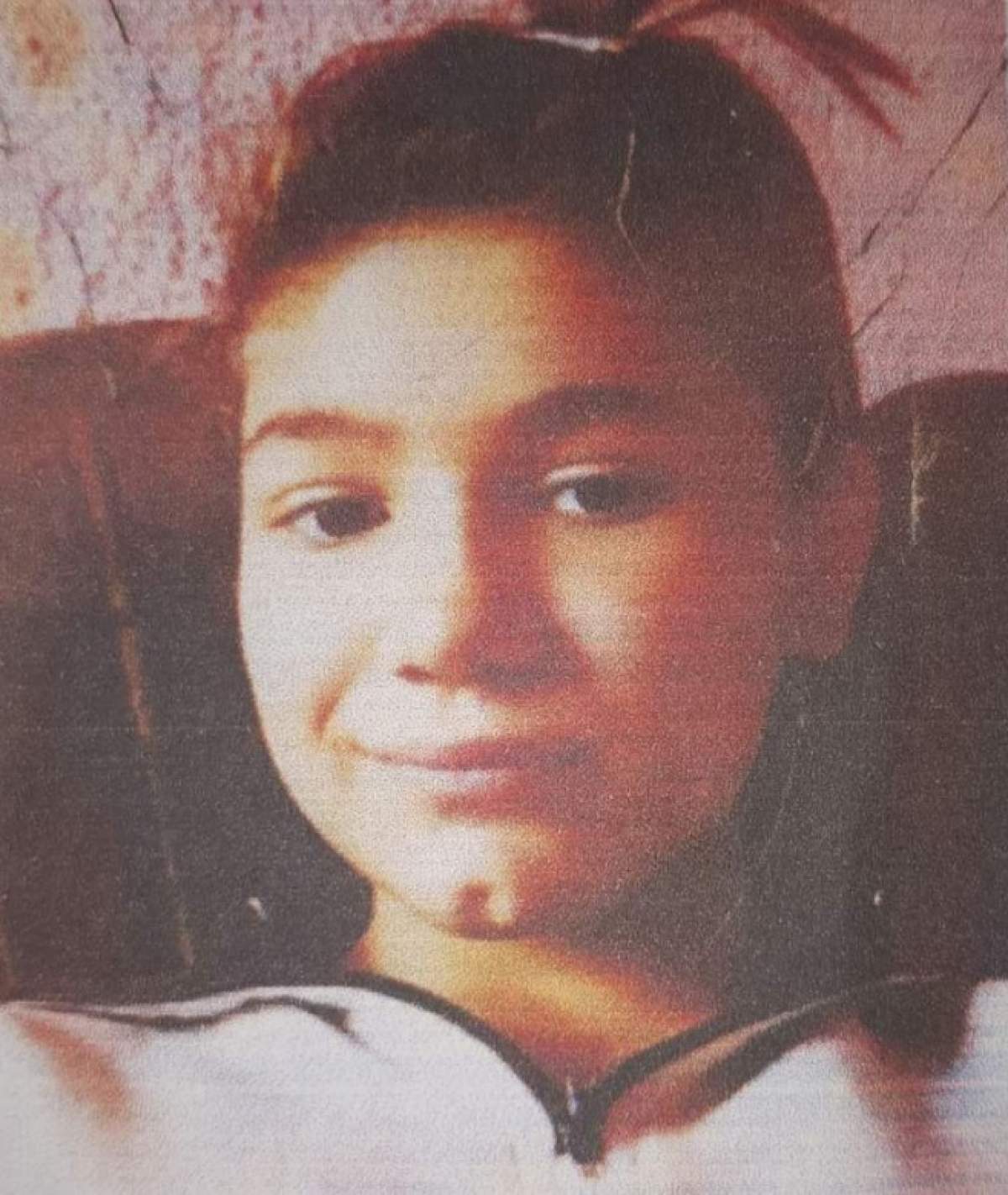 Gina, o fetiță de 12 ani din Petroșani, a dispărut fără urmă. Nu s-a mai întors acasă de la școală