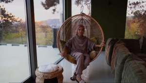 Alina Ceuşan trăieşte ca o Regină. Cea mai bogată vloggeriţă de la noi locuieşte într-o casă ce îţi taie răsuflarea / VIDEO