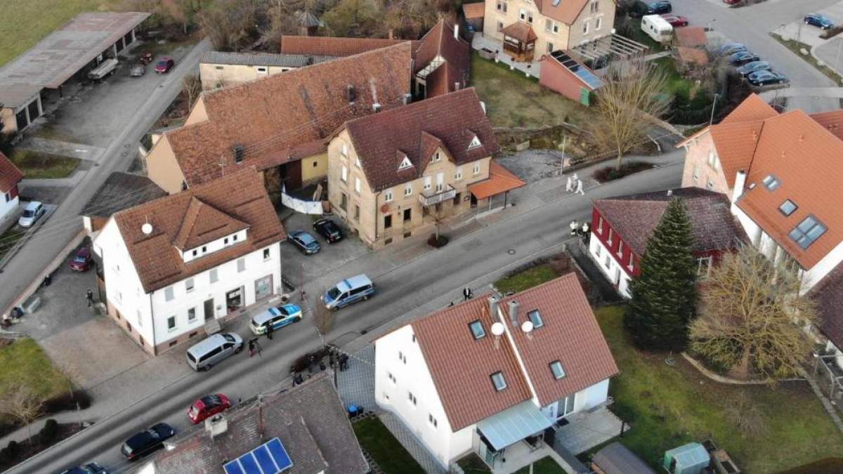 Măcel în Germania! Un bărbat şi-a ucis părinţii şi alte 4 rude