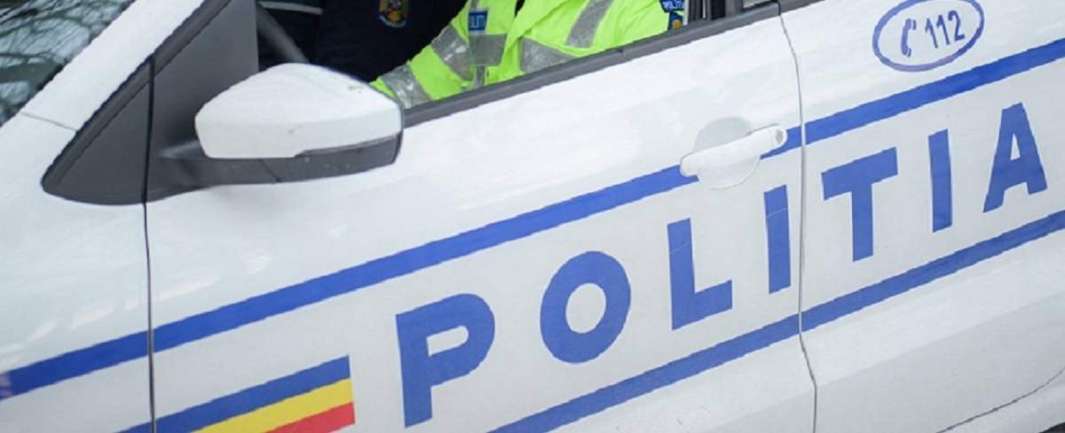 Accident cumplit în Prahova! O fetiţă de 8 ani a murit după ce două maşini s-au făcut praf