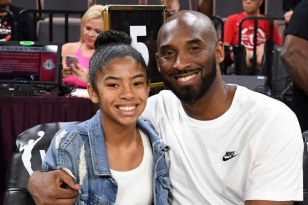 Kobe Bryant şi fiica sa au fost la biserică cu două ore înainte de tragedie! Detalii halucinante