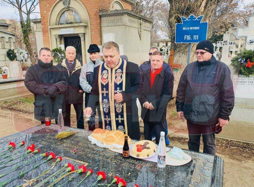 Prietenii nu l-au uitat pe Ion Dolănescu de ziua lui. Pomenire în memoria regretatului artist / VIDEO