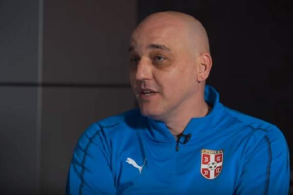 O legendă a fotbalului a fost ţinta unui atac armat! „Era în stare de şoc”