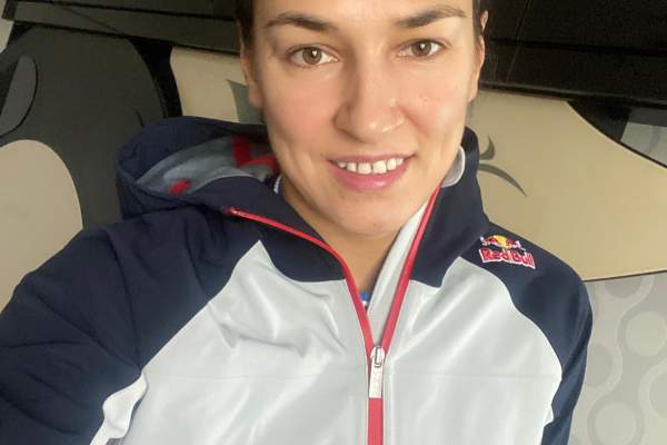 Cristina Neagu s-a vindecat de coronavirus! Handbalista va reveni cât mai curând pe teren: „Am trecut cu bine”