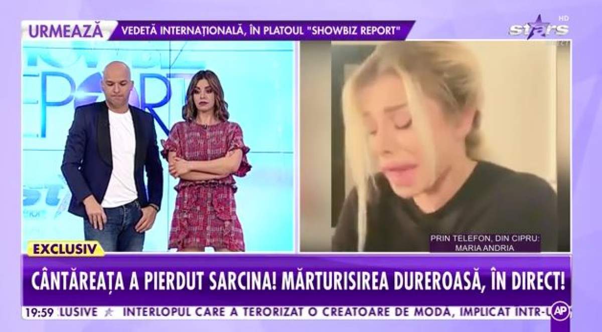 Captură video cu Maria Andria și prezentatorii ”Showbiz Report”.