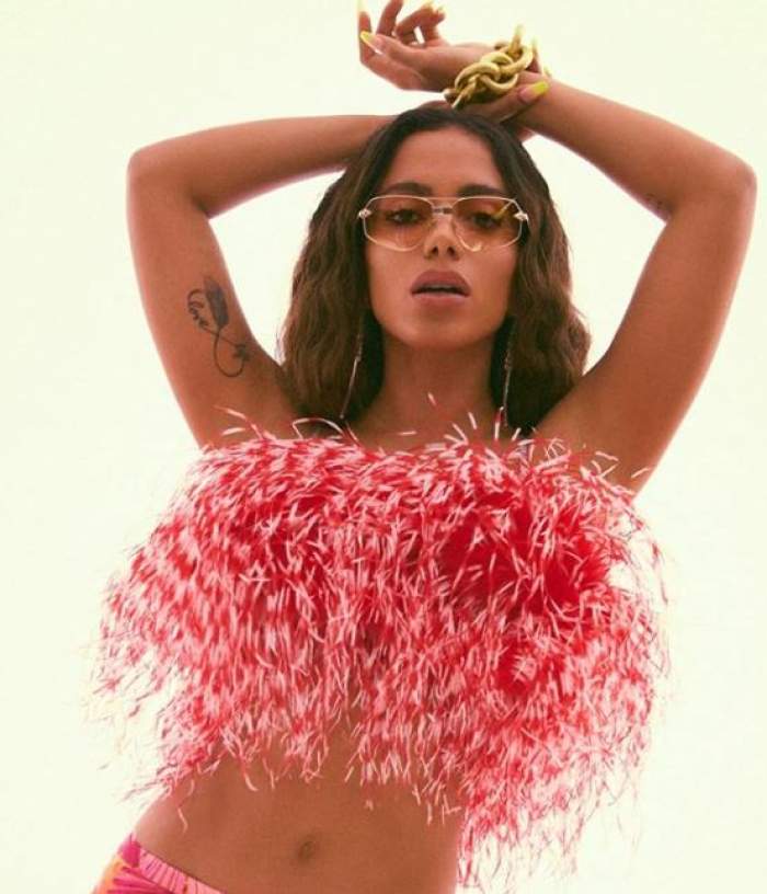 Anitta, cu sânii pe afară pentru fani. Imaginația nu e necesară, brazilianca arată tot/ FOTO