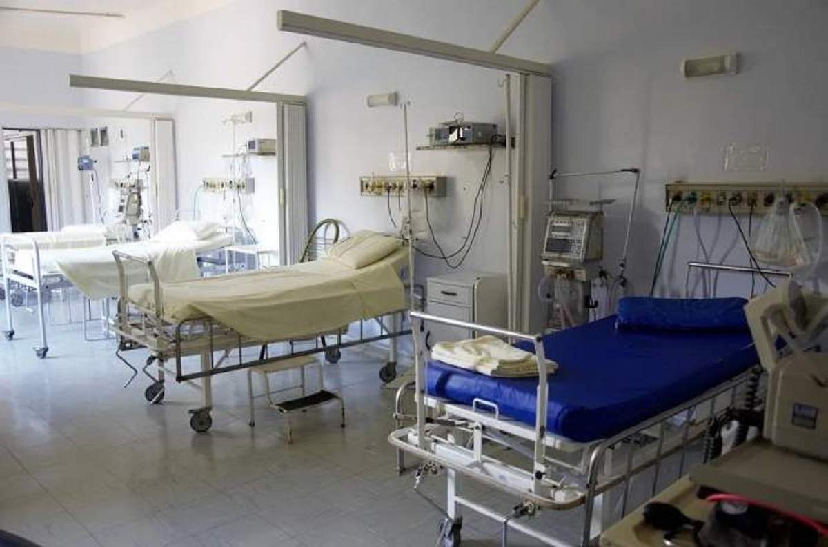 Imagine ilustrativa cu salonul unui spital