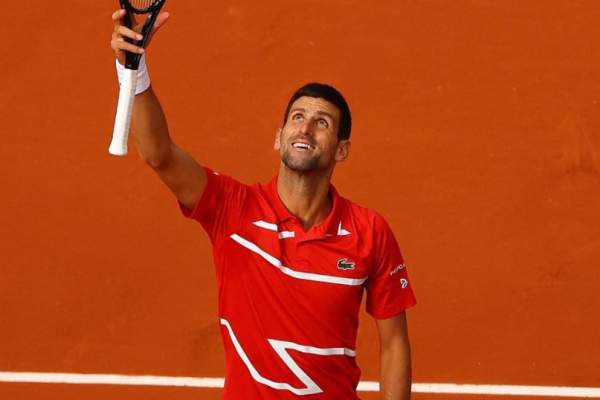 Novak Djokovic a comis-o din nou! Jucătorul de tenis a lovit iar un arbitru cu mingea. Ce s-a întâmplat apoi / VIDEO