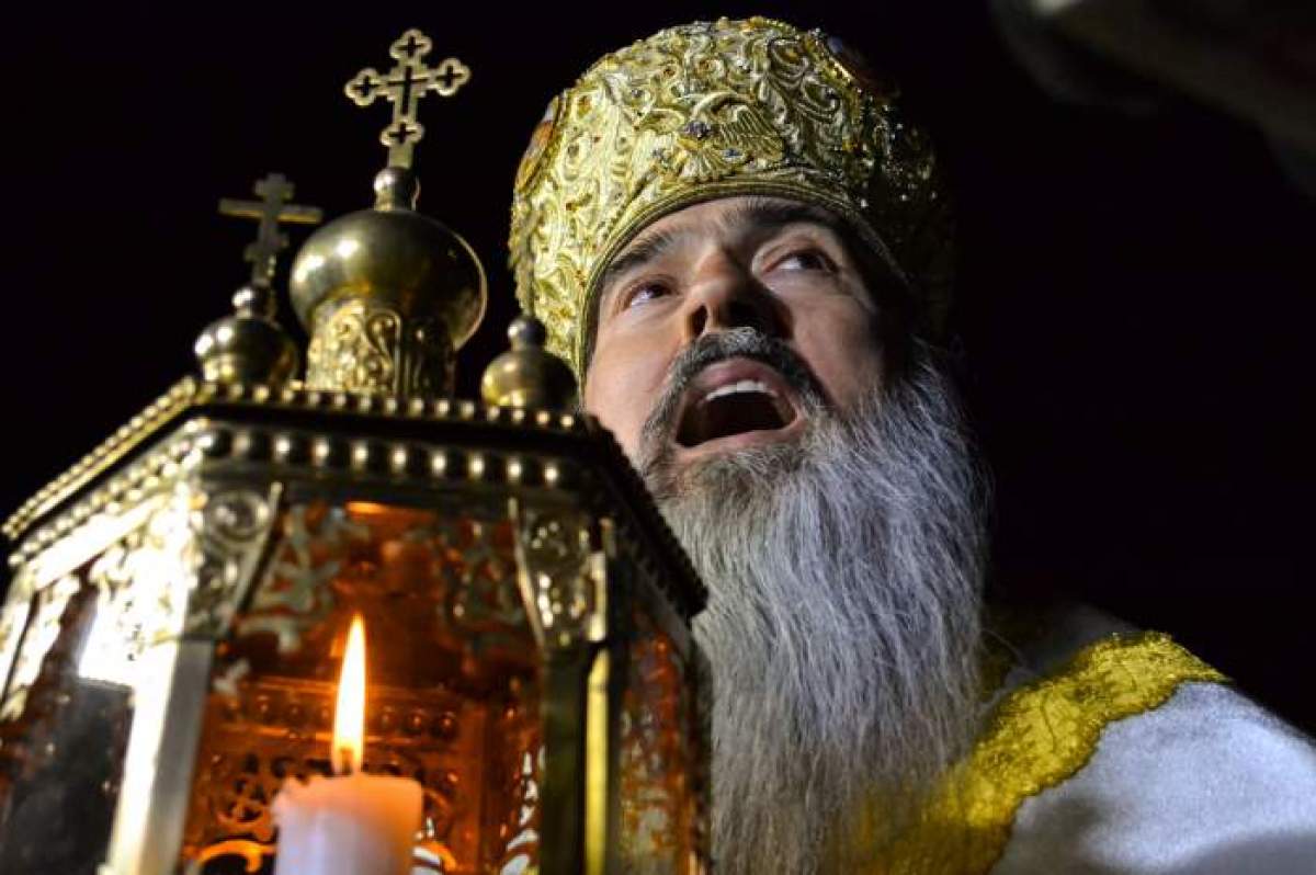 Patriarhul la slujbă.