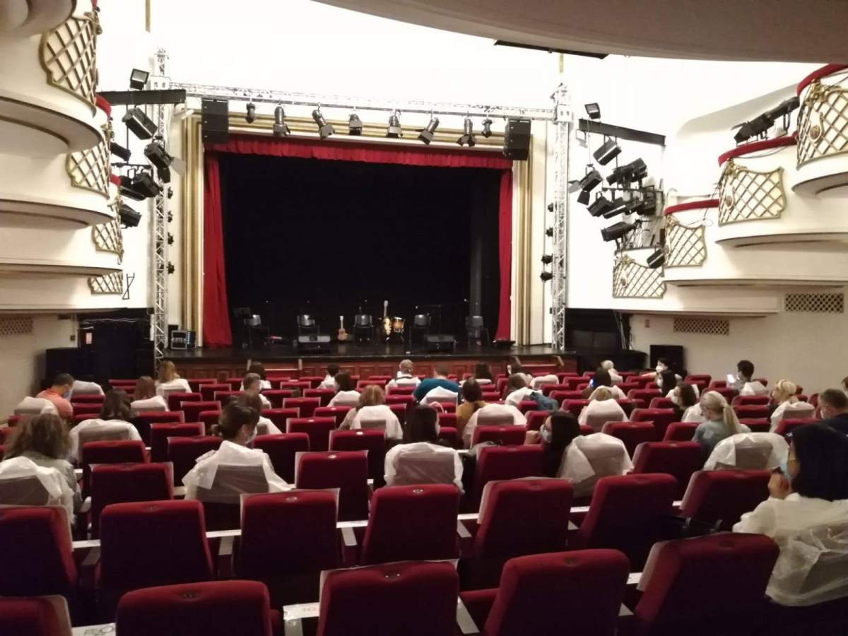 Reacția managerului unui teatru din București, după anunțarea închiderii. „Sunt foarte puţini, spre deloc, actori bolnavi de COVID”