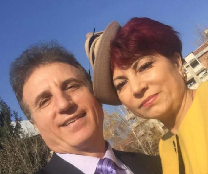 Constantin Enceanu și soția s-au fotografiat zâmbitori, îmbrăcați elegant