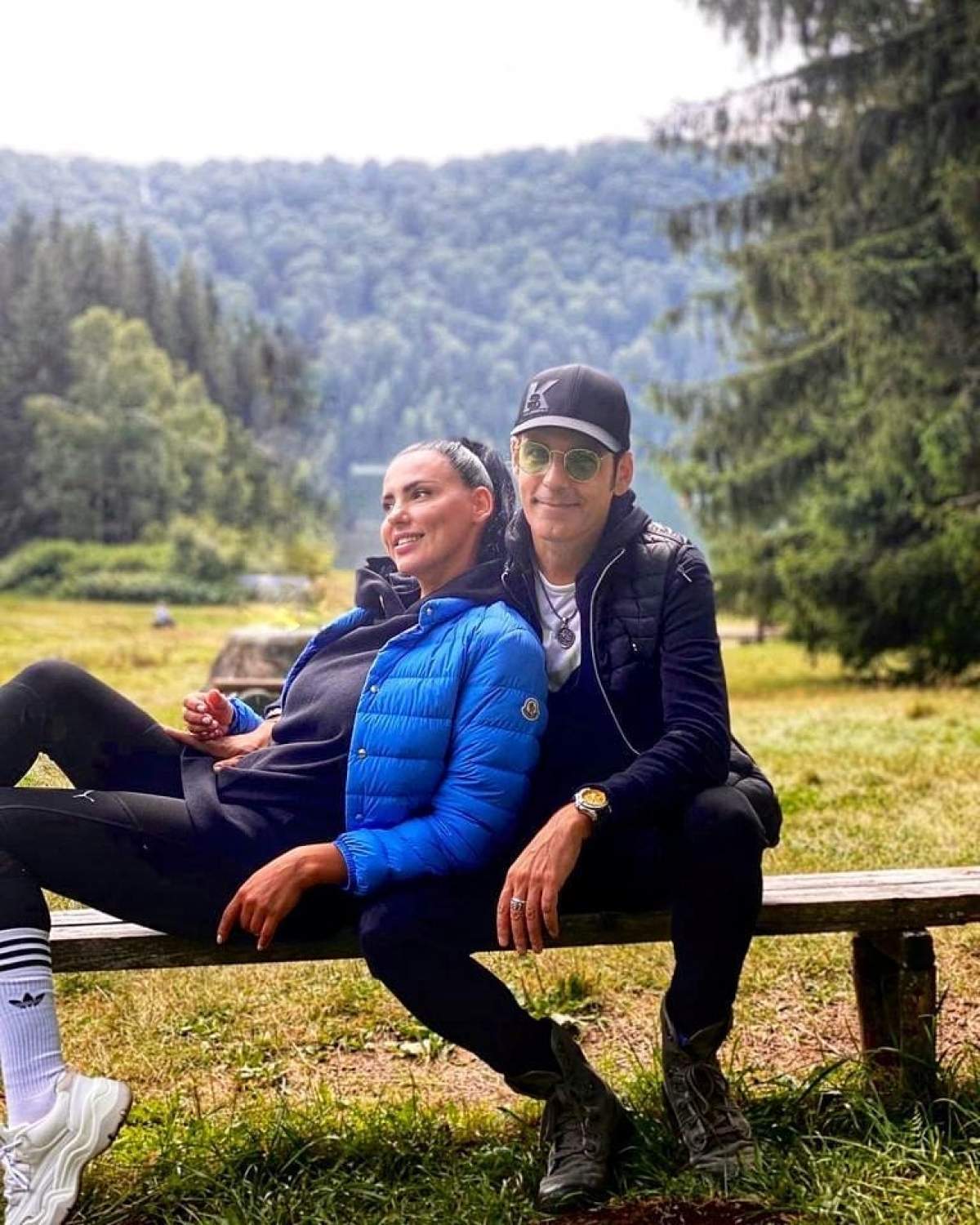 Lavinia și Ștefan Bănică la munte.