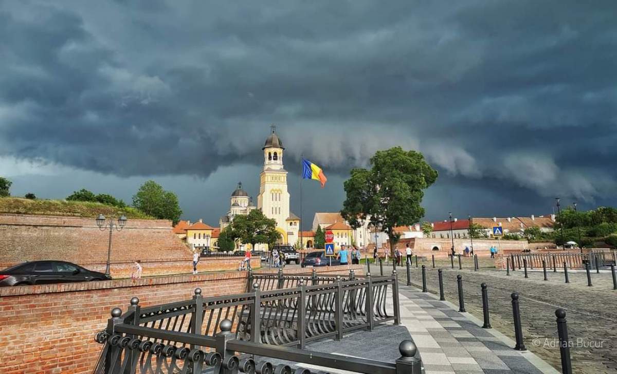 Fotografie cu centrul orașului Alba Iulia