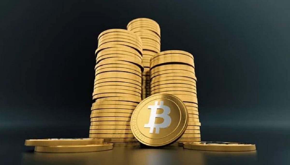 Bitcoin a atins cel mai ridicat nivel din ultimii trei ani! Experții: “S-ar putea afla la câteva zile de un maxim istoric”