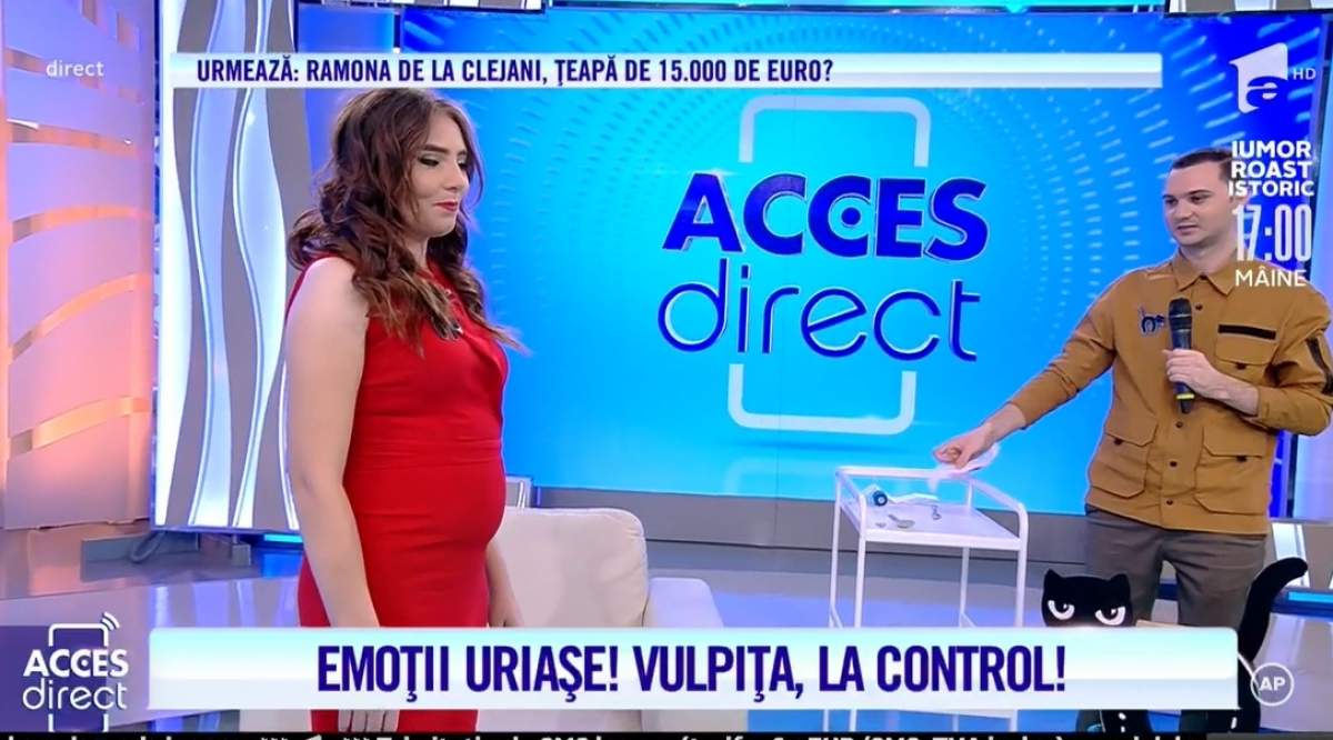 Vulpița și-a etalat burtica la Acces Direct