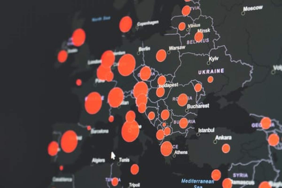 Europa a înregistrat peste 12 milioane de cazuri de COVID-19. Aproape jumătate din cazuri sunt doar în patru țări