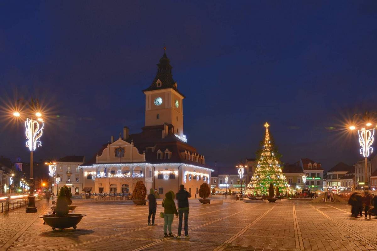 Bucurie pentru brașoveni, dar și pentru turiști: Târgul de Crăciun se va ține!