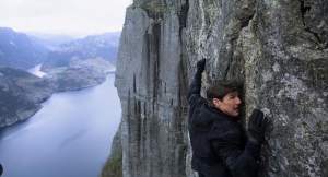 Tom Cruise și-a pierdut cumpătul pe patoul de filmare. Actorul a avut o ieșire nervoasă: „Dacă vă mai văd făcând asta, aţi plecat“ / AUDIO