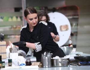 Cine este Roxana Blenche, finalistă a sezonului 8 de la Chefi la Cuțite! Ce carieră și-ar fi ales dacă nu devenea bucătar