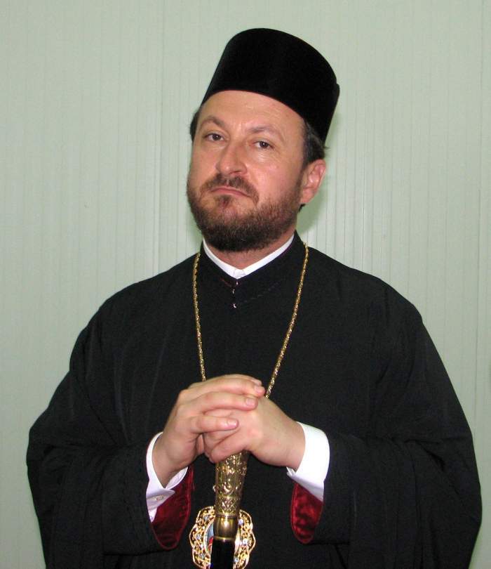 Episcopul și arhimandritul care au violat trei băieți, trimiși în judecată / Ce pedepse au cerut procurorii!