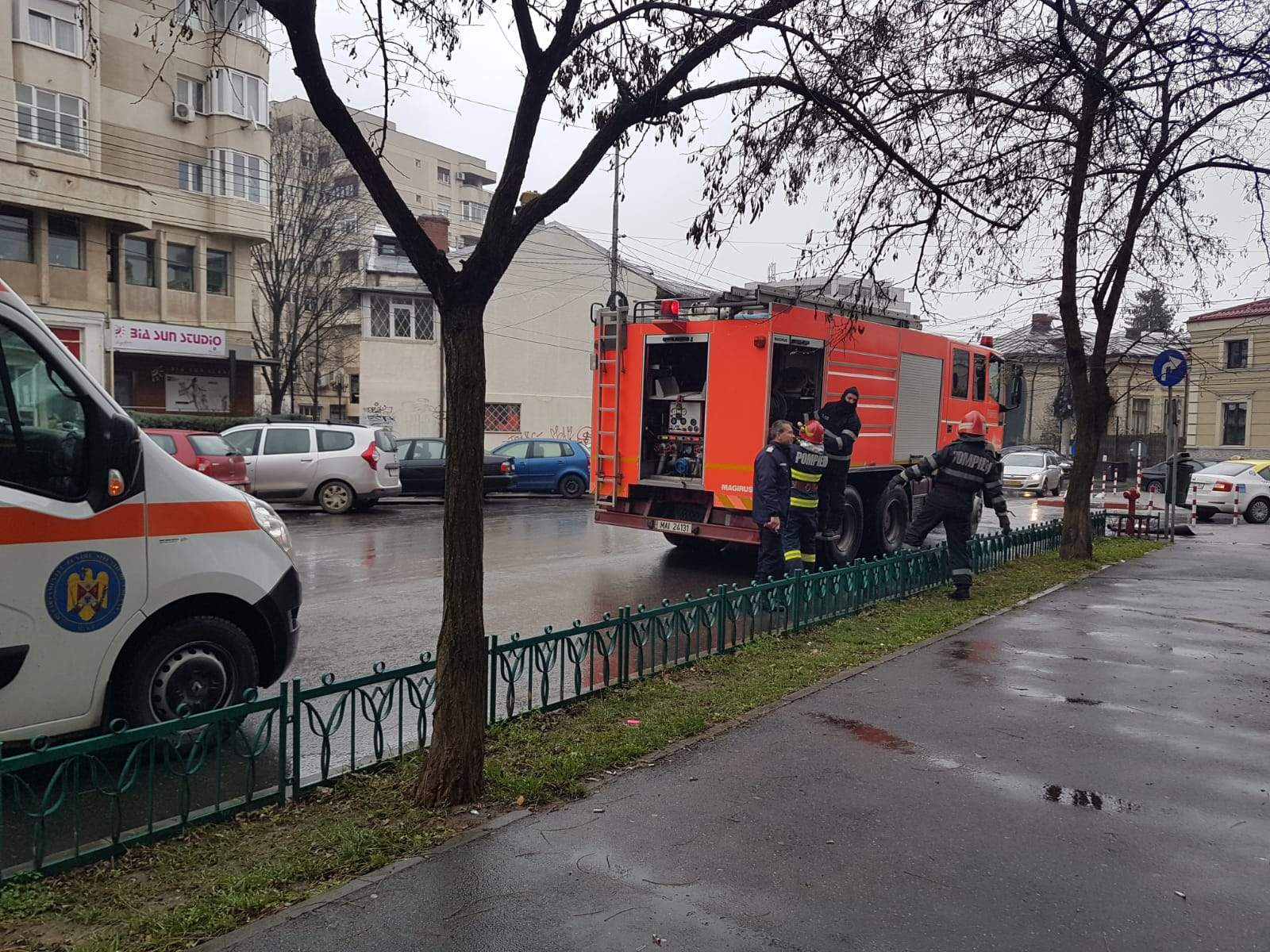 Pompieri în acțiune la Ploiești