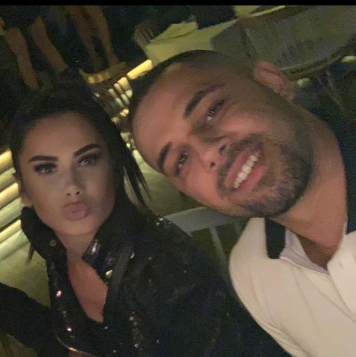 Oana Zăvoranu și Alex Ashraf, selfie.