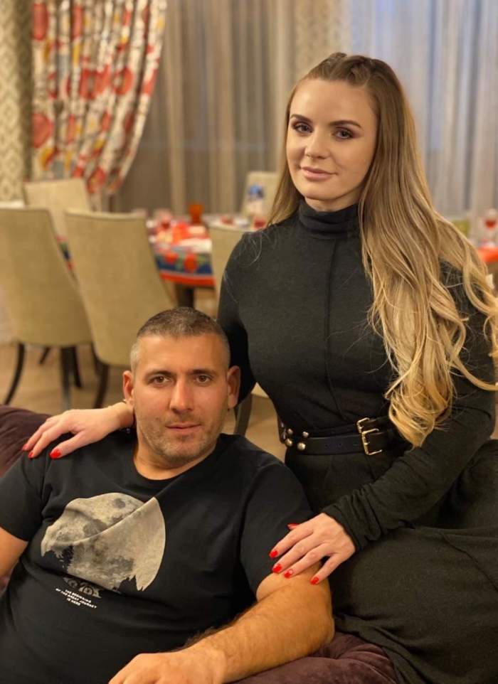 Soțul Marcelei Fota a murit! Partenerul interpretei de muzică populară a suferit un infarct, chiar în timp ce se afla la coadă pentru a-și plăti taxele