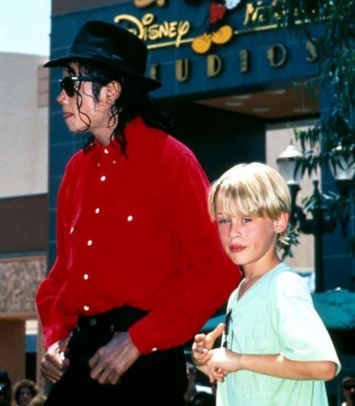Macaulay Culkin, actorul din ”Singur acasă”, a rupt tăcerea! A fost sau nu victima sexuală a lui Michael Jackson