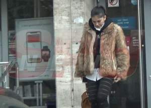 VIDEO PAPARAZZI /  Obrazul subţire cu cheltuială se ţine! Alina Puşcaş, mare grijă cu imaginea ei! Când vine vorba de aspect, nu ţine cont de bani!