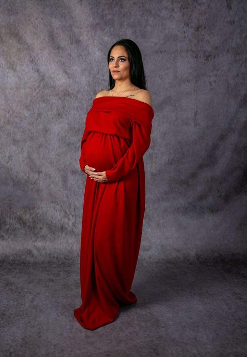 Liliana de la MPFM, pictorial sexy înainte să nască. ''Cea mai frumoasă graviduţă''