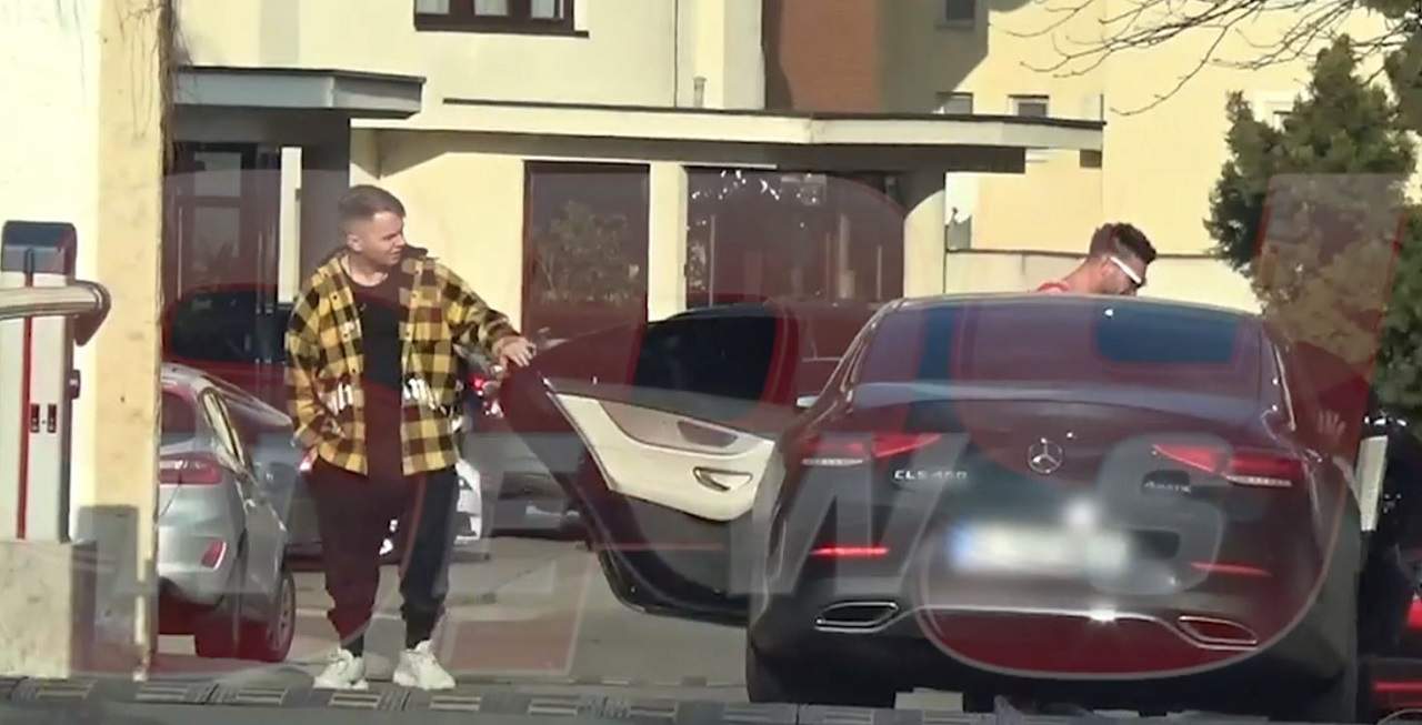 VIDEO PAPARAZZI / Băieţii de bani gata, în acţiune! Selly şi Dorian Popa, în vizită la Codin Maticiuc. Ce au făcut, chiar în faţa casei "craiului de Dorobanţi"