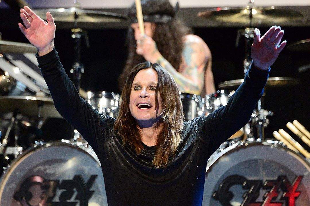 Ozzy Osbourne, internat de urgenţă într-o clinică din Elveţia! Artistul şi-a anulat toate concertele