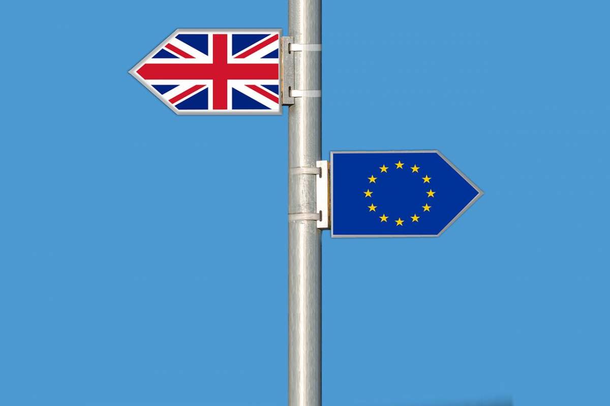 Marea Britanie, reguli stricte după Brexit. Se închid graniţele pentru muncitorii necalificaţi, iar limba engleză va deveni o condiţie obligatorie